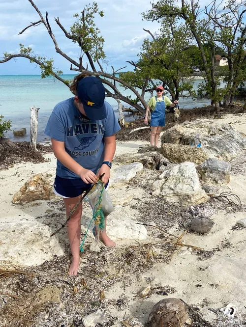 Saving+the+Blue+-+501+c+3+-+Non+profit+-+Nonprofit+-+Not+for+Profit+-+Beach+Clean+-+Clean+up+-+Trash+-+Sharks+-+Shark+-+Green+Living+-+The+Bahamas+-+Andros+-+Environment++-+Marine+Biology+-+Marine+Bio+-+Shark+Research+-+Nature (3).webp