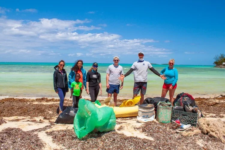 Saving+the+Blue+-+501+c+3+-+Non+profit+-+Nonprofit+-+Not+for+Profit+-+Beach+Clean+-+Clean+up+-+Hannah+Testa+-+Hannah+4+Change+-+Sharks+-+Shark+-+Green+Living+-+The+Bahamas+-+Andros+-+Environment++-+Marine+Biology+-+Shark+Research+-+Nat (4).webp