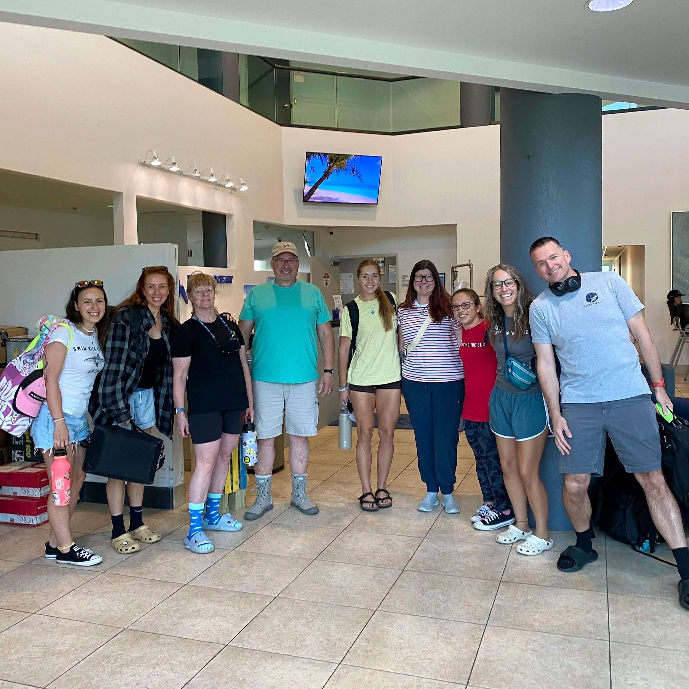 Lori Ann Noordergraaf - Sharks - Shark - Donate - Donation - Obituary - Saving the Blue - Non Profit - Shark Research Station