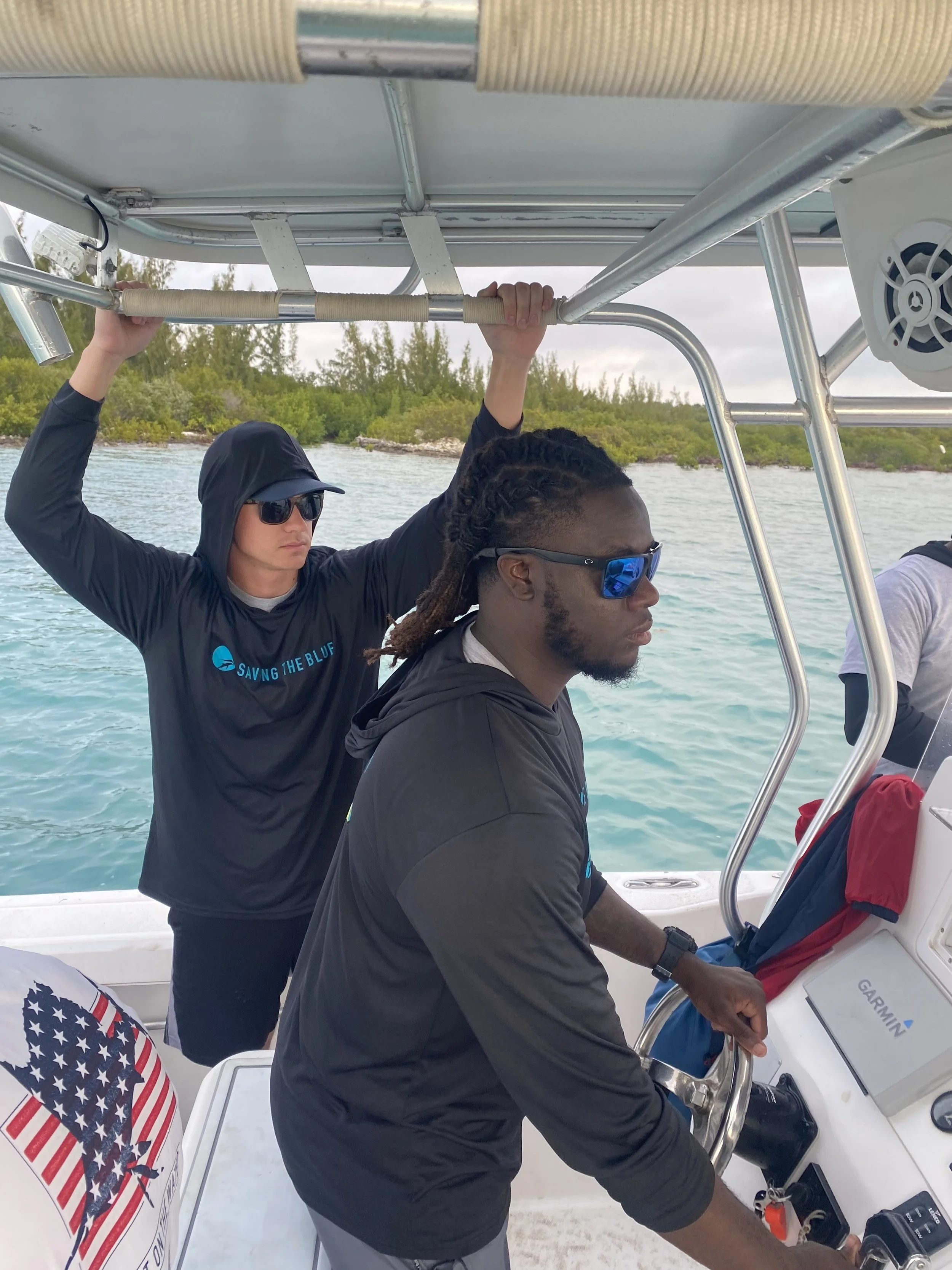 Saving the Blue - 501 c 3 - Nonprofit - Sharks - Shark - Shark Tag - Shark Tagging - Marine Biology - Shark Research - Bahamas - Florida - Shark Researcher - Beach Clean - Shark Nonprofit - Help Sharks - Save Sharks - Hammerhead - Sawfish - Tiger