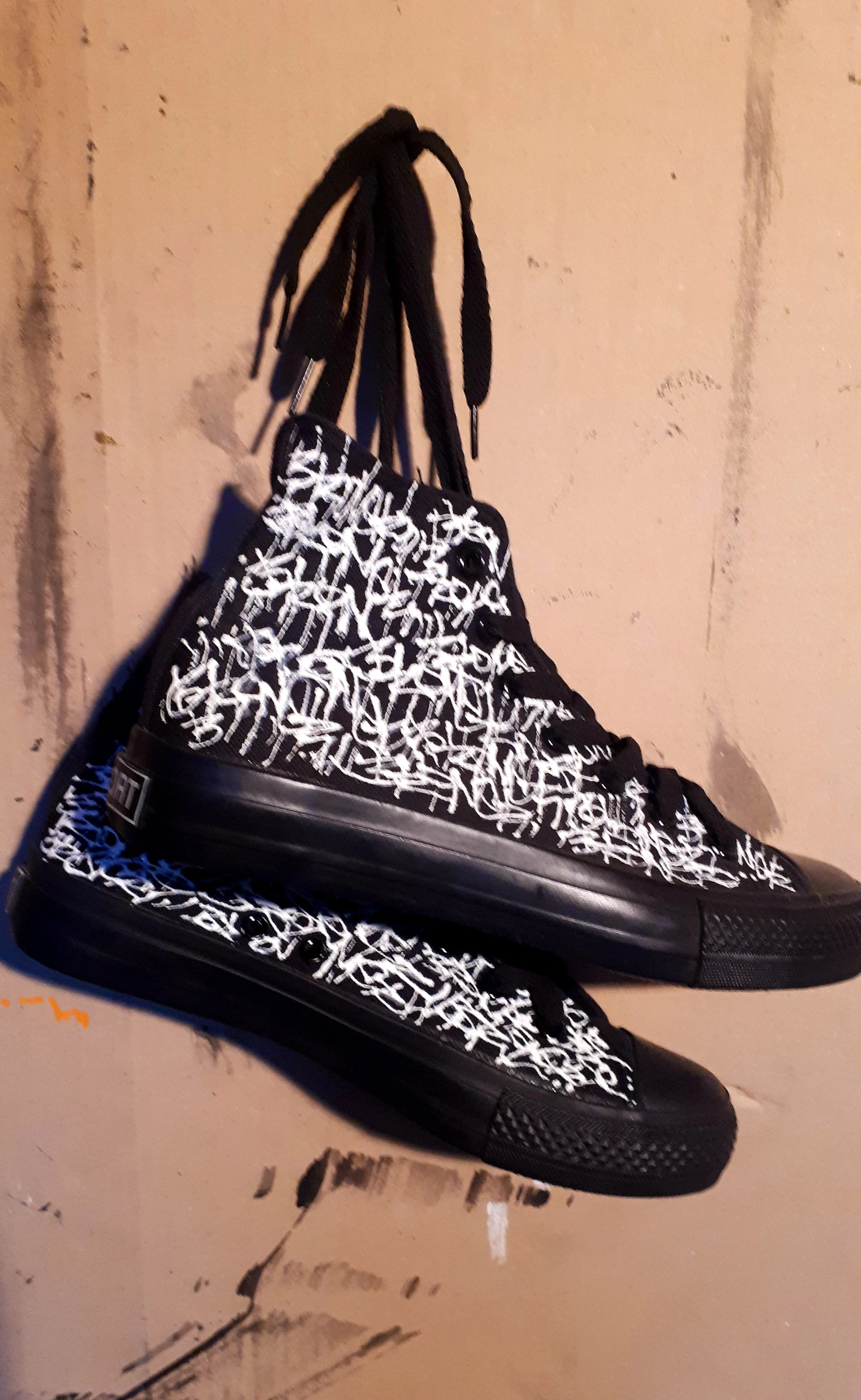 Sneakers"Graffiti" (non disponible)