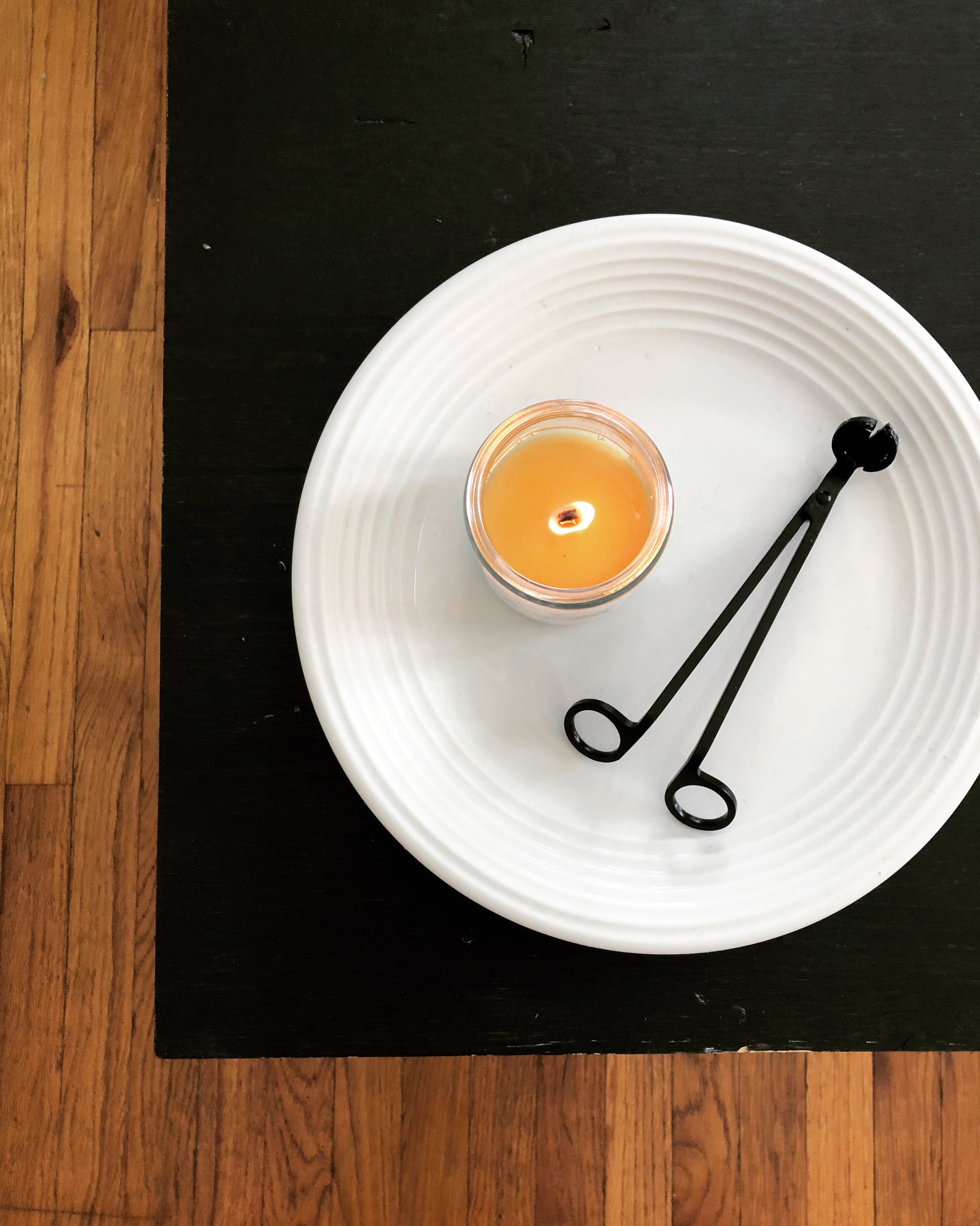 wooden wick soy candle.JPG