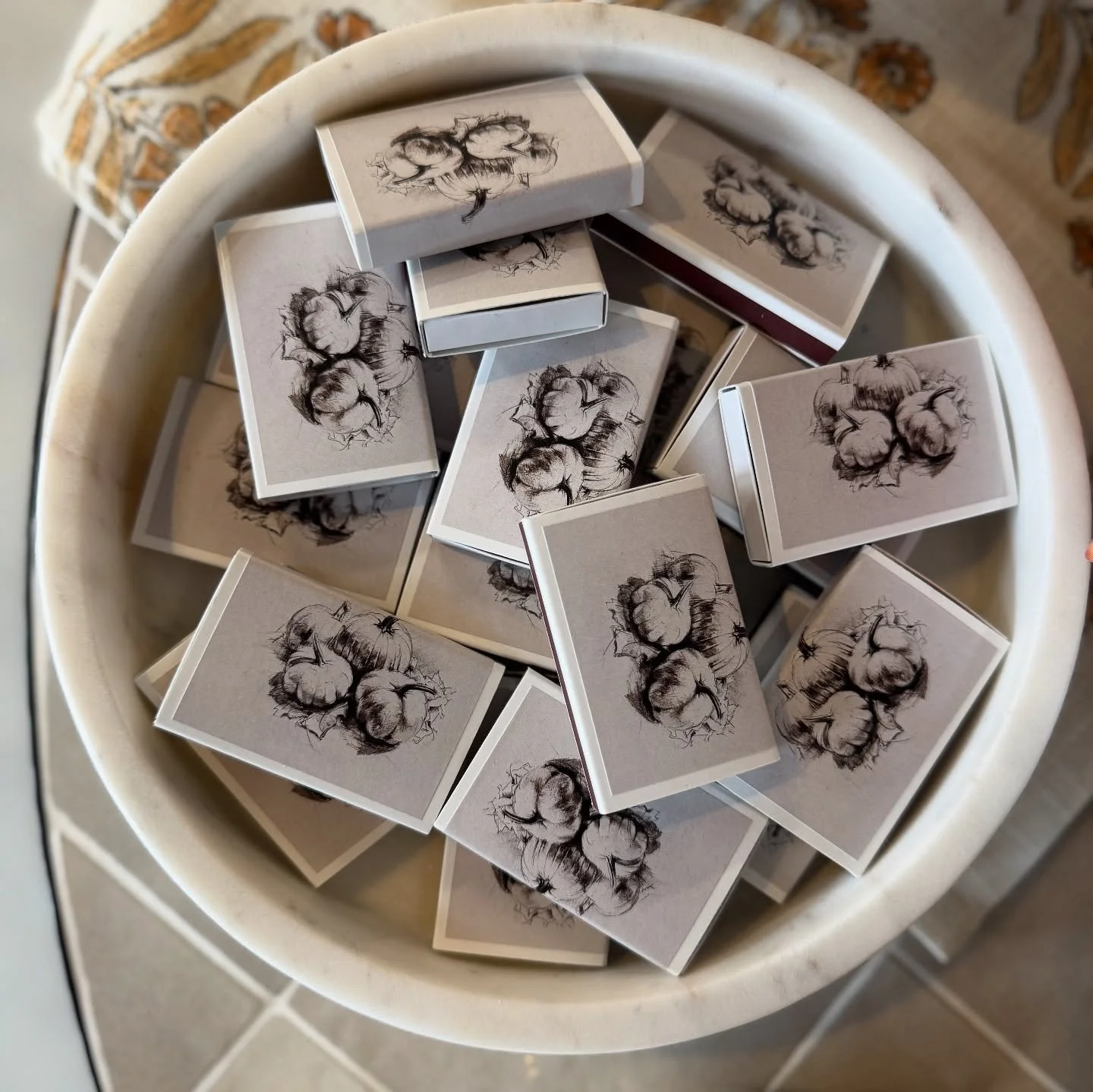 Cozy season calls for all the little details 🍂✨ Our fall matchboxes are the perfect finishing touch to your candle rituals &mdash; pumpkins, skeletons, warm landscapes, and a spark that sets the mood for every flicker. Pair them with your favorite a