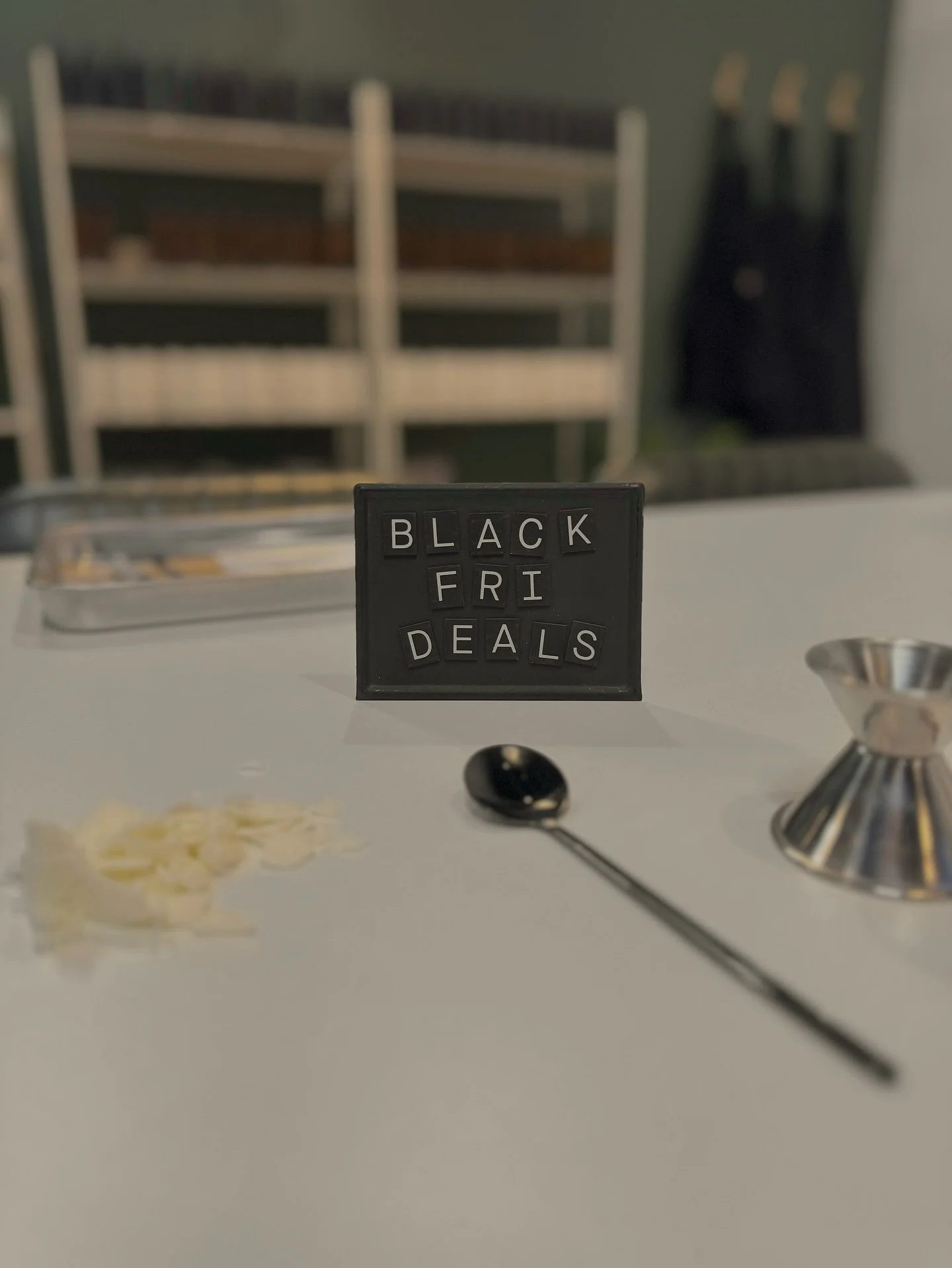 Black Friday is nearly here and it is our second biggest sale of the year! 🎄🏷️ We will have a sale both in store and online, so wherever you are, you can mark your calendars for some good deals on the good smells...

🛒 In store: Every shopper in s