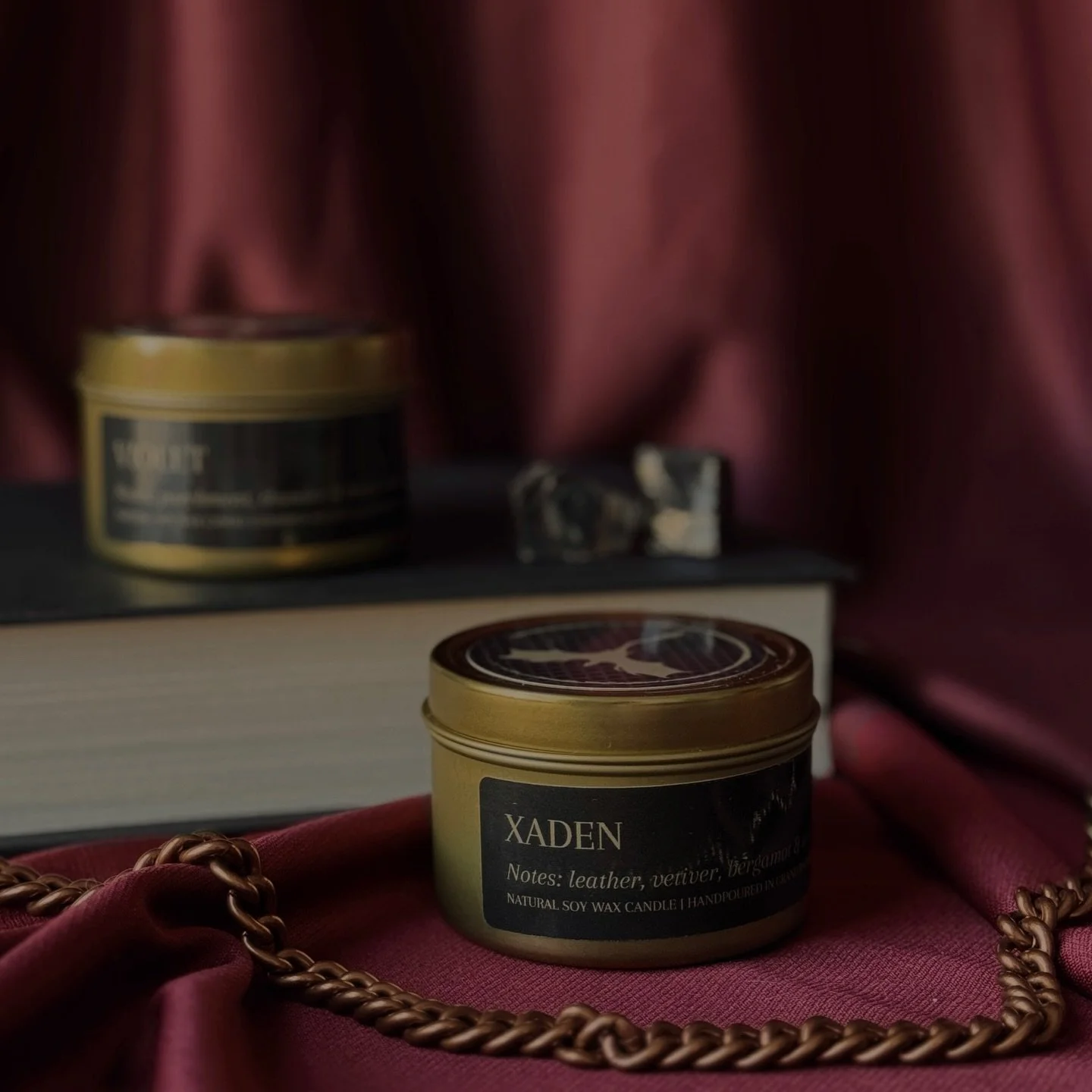 Meet our newest limited edition candles, The Romantasy Collection 🔥🗡️🏔️✨

Each candle in this collection is inspired by a beloved romantasy book character, crafted to capture the essence of bold courage, forbidden love, brewing battles and undenia