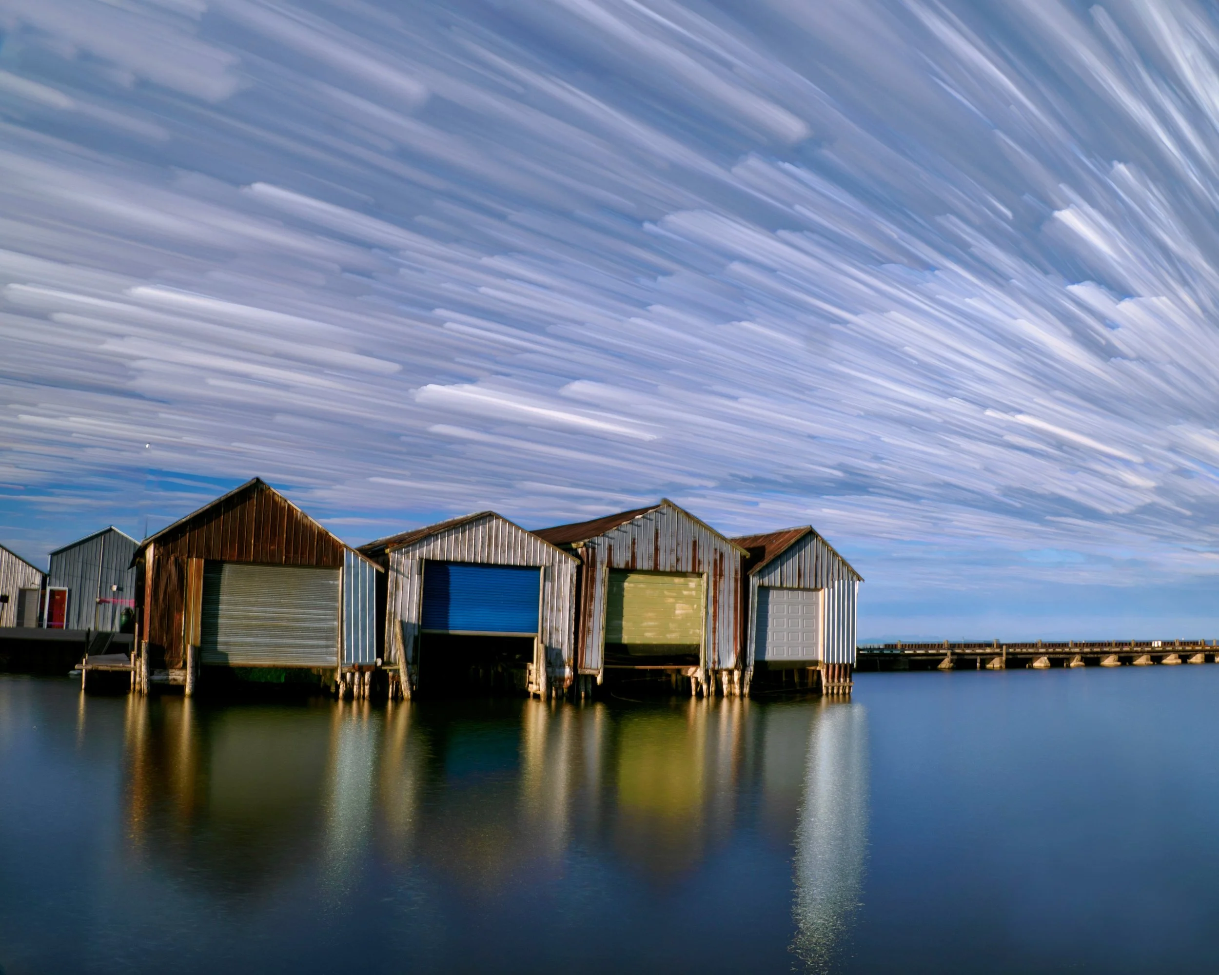 Cloud stacking

Daylight Live composite
~240 1-second exposures stacked in camera on lighten blend mode for a ~4 minute total exposure

Taken with the @omsystem.americas M Zuiko 12-100mm lens on the @omsystem.cameras OM-1 mark ii

#omsystem #lisatomp