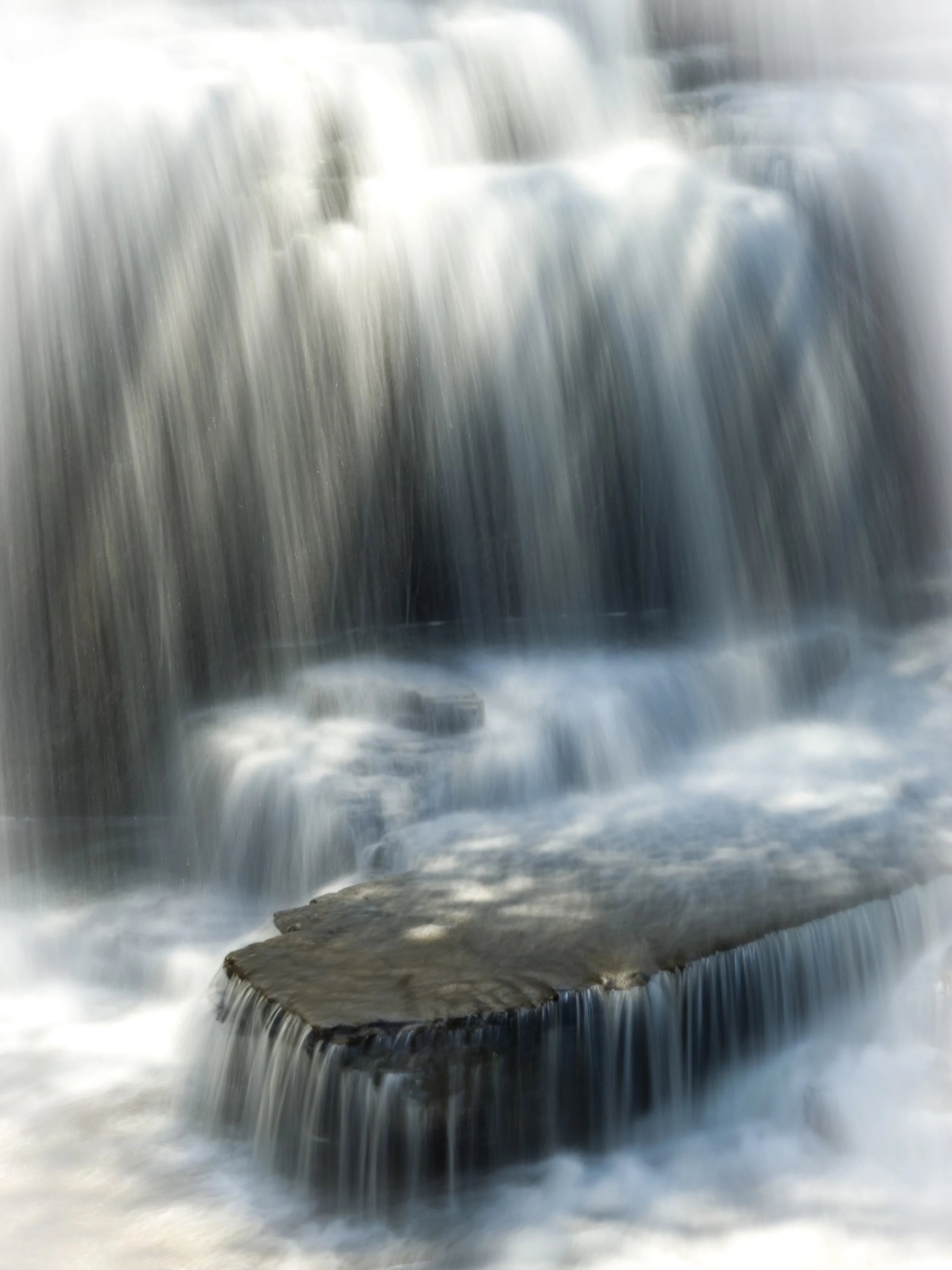 1 second exposure 
Handheld with the 12-45 on the @omsystem.americas  OM-5 mark II
using the computational live ND