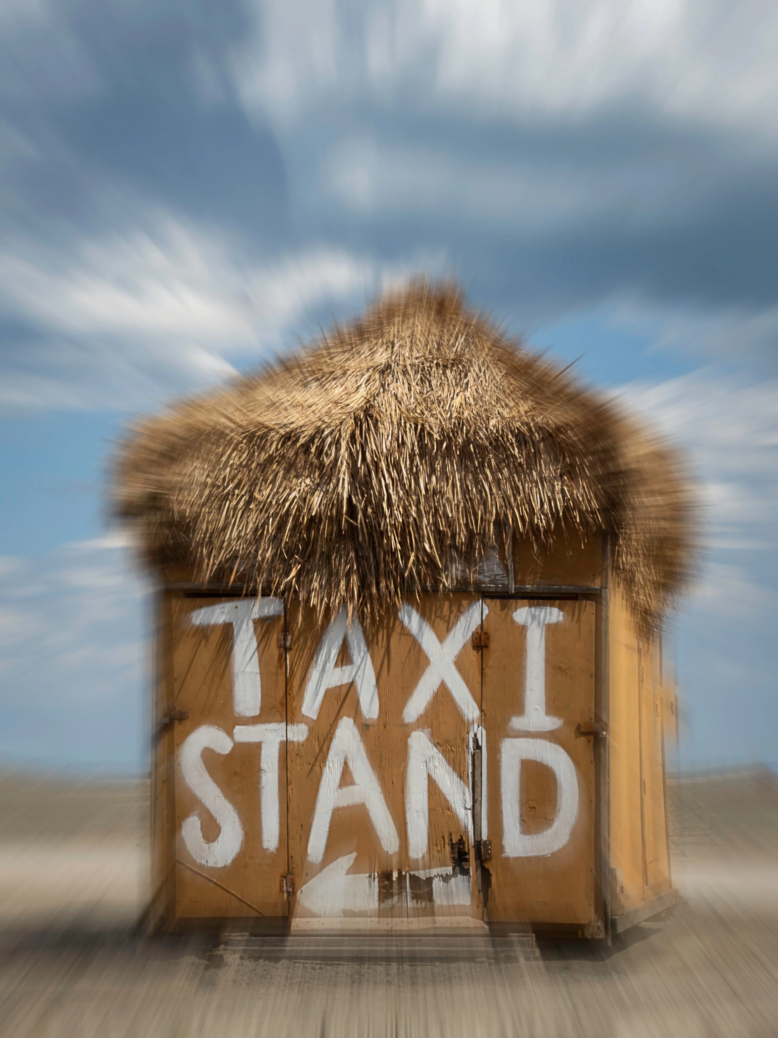 ICM (intentional camera movement) using Live ND to create enough time to zoom the lens during the exposure

Take, handheld, using the OM-5 mark II with the @omsystem.americas M Zuiko 12-45m lens

#omsystem #beach #capemay #taxistand #icm #lisatomphot