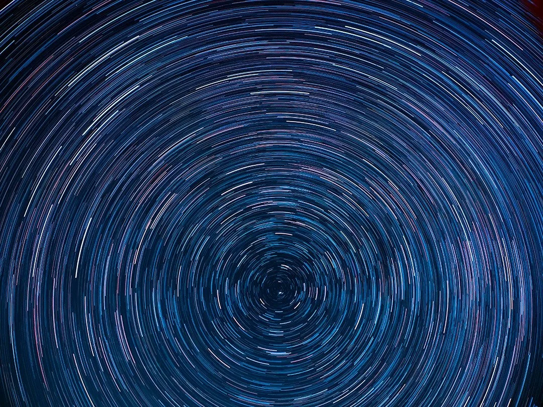 Star Trails with the @omsystem.americas OM-3 ASTRO camera. 30 Minute total exposure 

30 60-second images were taken and blended in camera on lighten blend mode using Live Composite. The colors really pop

The OM-3 ASTRO camera comes pre-programmed w