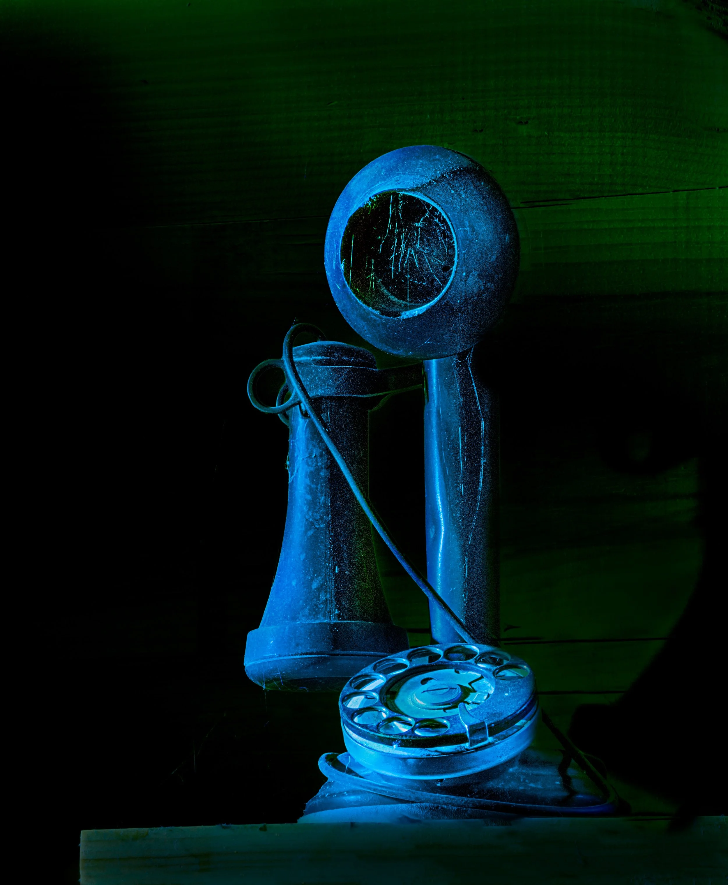 Light painted using daylight live composite 
A call from the past 

Multiple 1/2 second exposures stacked in camera using lighten blend mode via daylight live composite 

Taken with the @omsystem.americas M Zuiko 12-100mm@lens on the OM-1 mark ii 

#