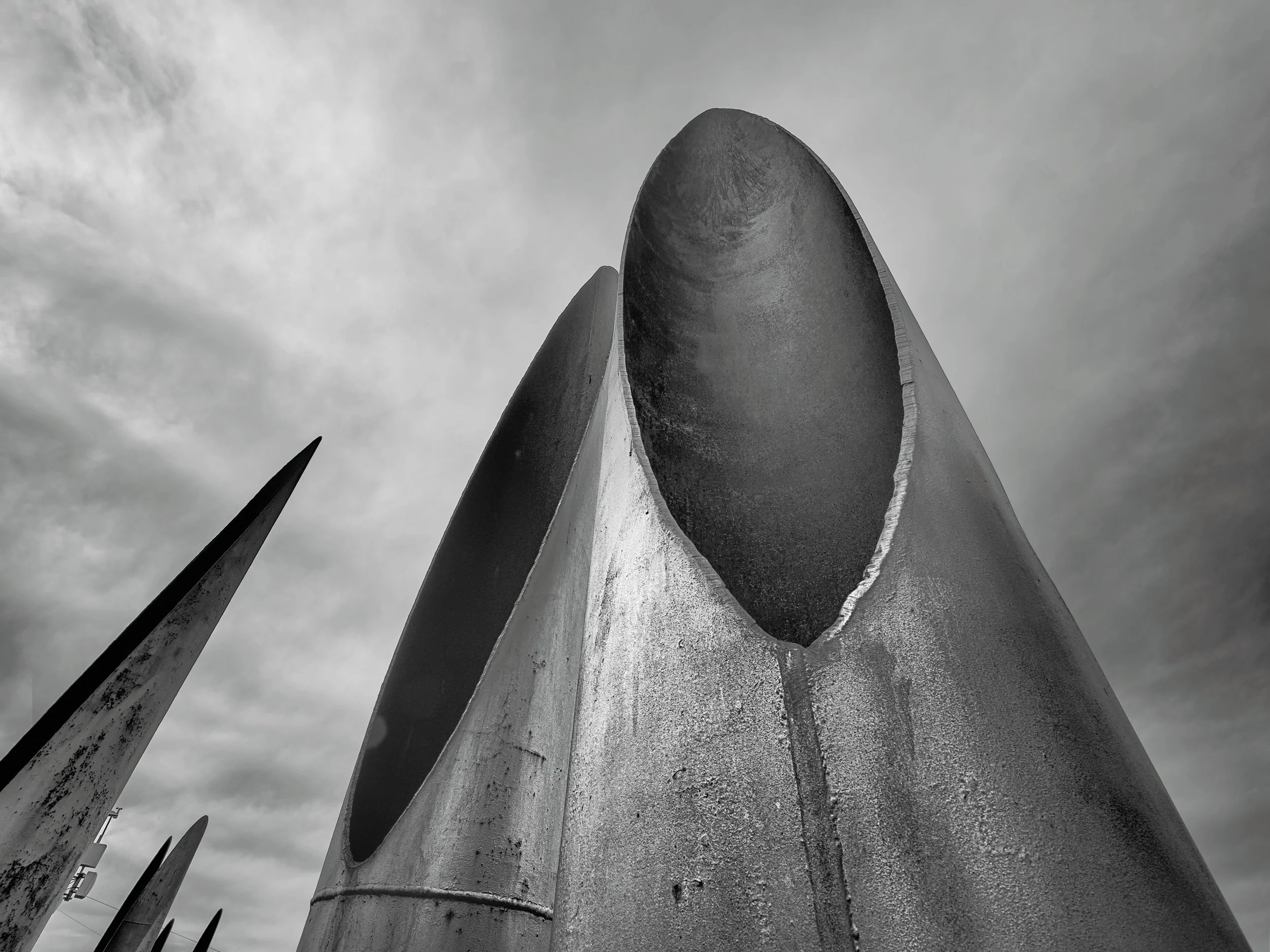 On top of the power plant 

Taken with the @omsystem.americas OM-3 and 8-25mm lens 

#omsystem #manresawilds
