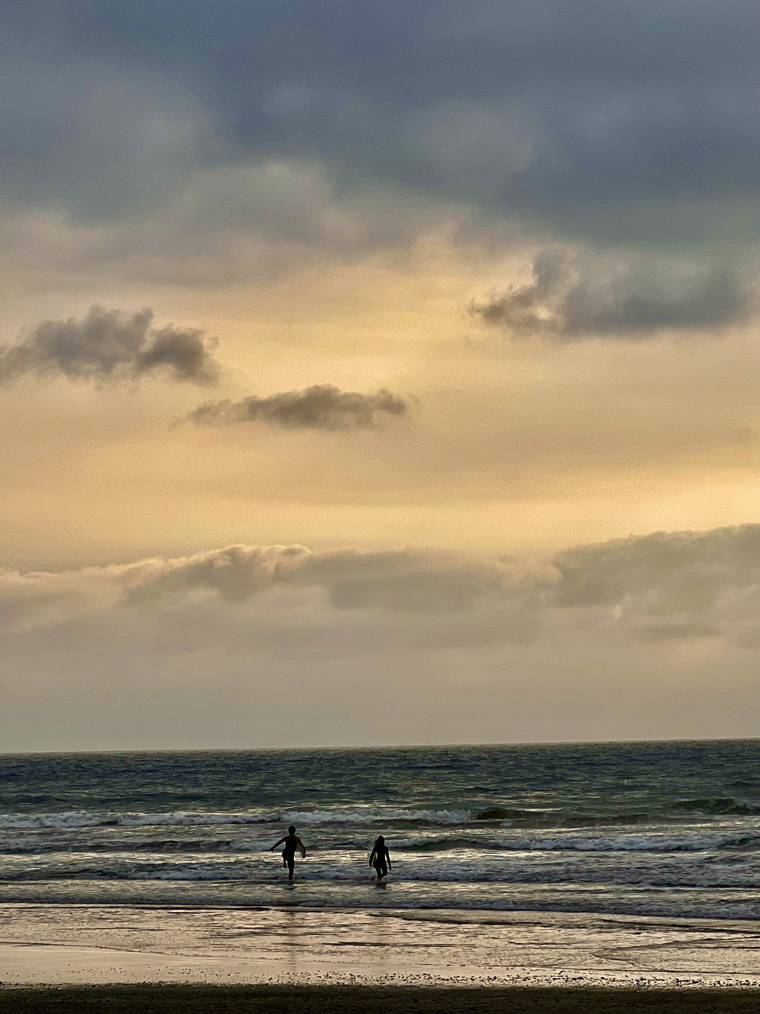 Two surfers 