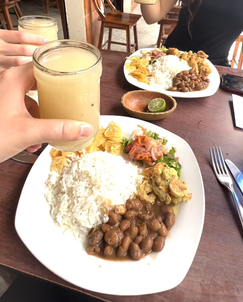 Almuerzo