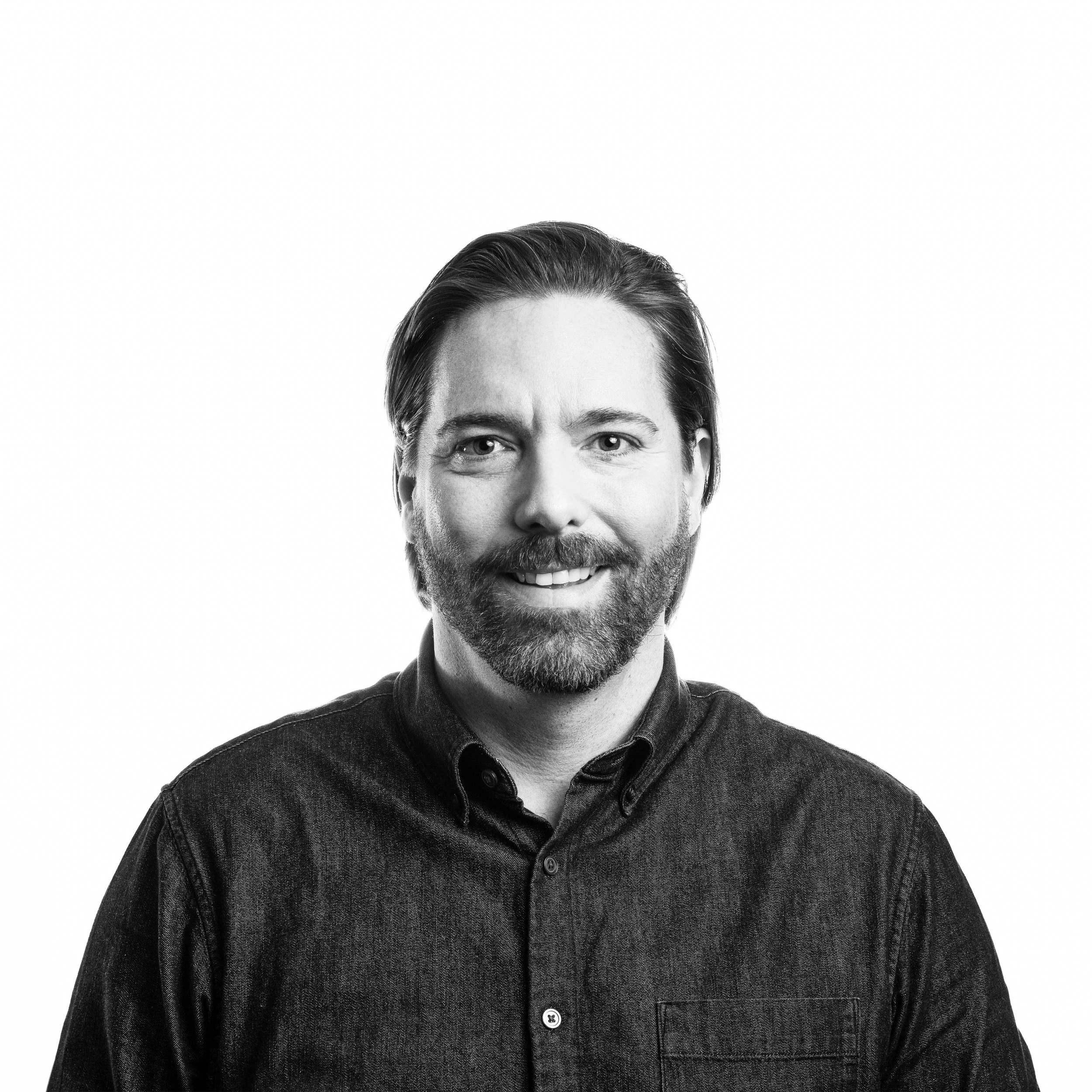 Hatchinteriors-headshot-blackwhite-07589.jpg