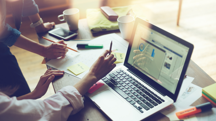 beneficii-aduse-de-content-marketing-marketiu.png