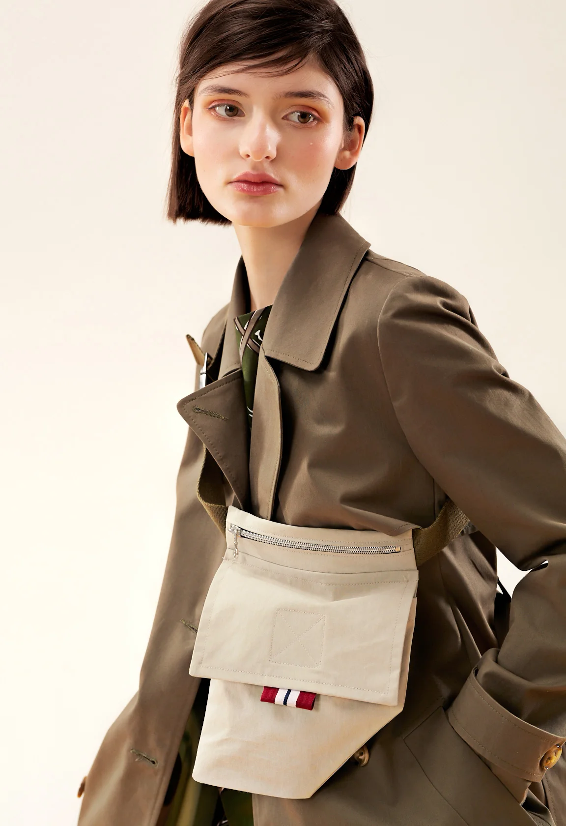 Annette_Rufeger_Trench_oliv_5.jpg