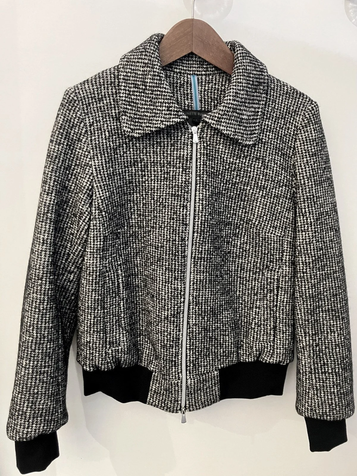 Strickblouson mit schwarzem Bund - Gr. M und L