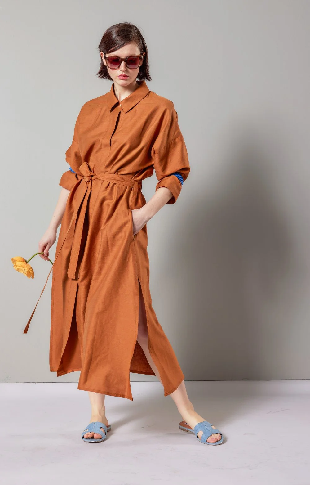 Weites, leichtes Kleid, cuminfarben