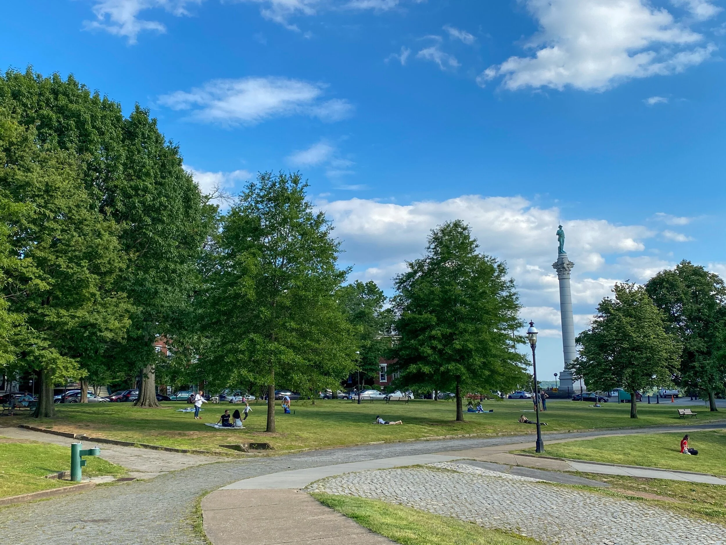 Richmond's Best Spots for a SociallyDistant Picnic — R O A M