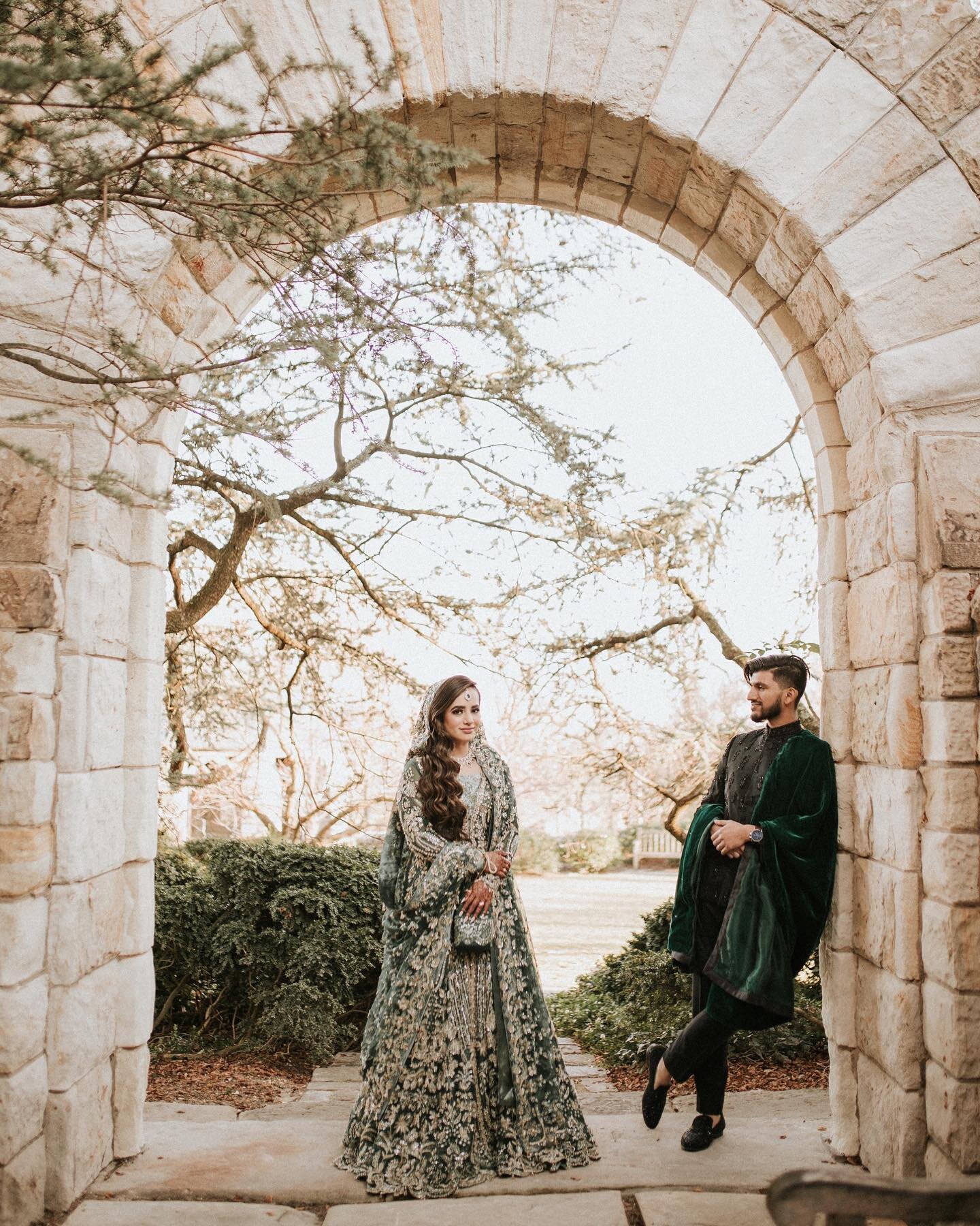 Zanib &amp; Fahar | Reception 
.
.
Bride: @zanibmalik 
Groom: @its_fahar 
Photo: @sumeetandishaan 
Video: @raghav_the_filmmaker 
MUA: @theartistofbeauty 
Hair: @hairbyfaneela
Henna: @sheikhartistry
.
.
#virginiaweddings #wedmegood #weddingwire #india