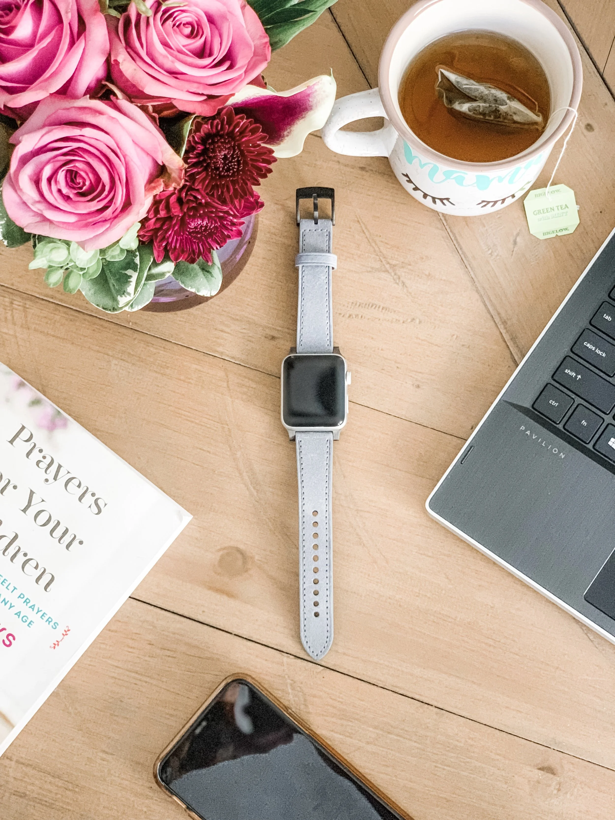 My Versatile Apple Watch Band + Giveaway 