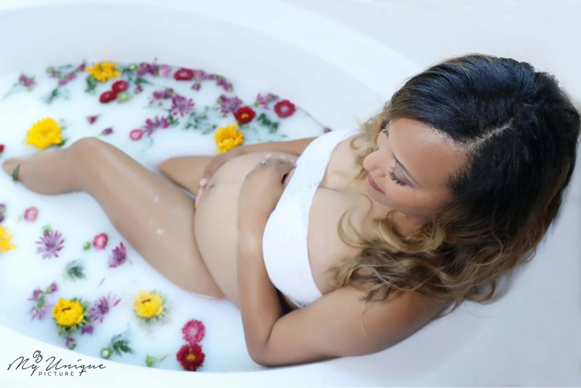 Unexpectedly Expecting! - The First Trimester Though!