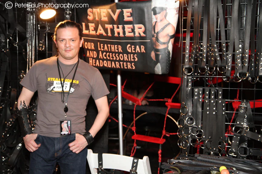 black-party-expo-2012_7057164079_o.jpg