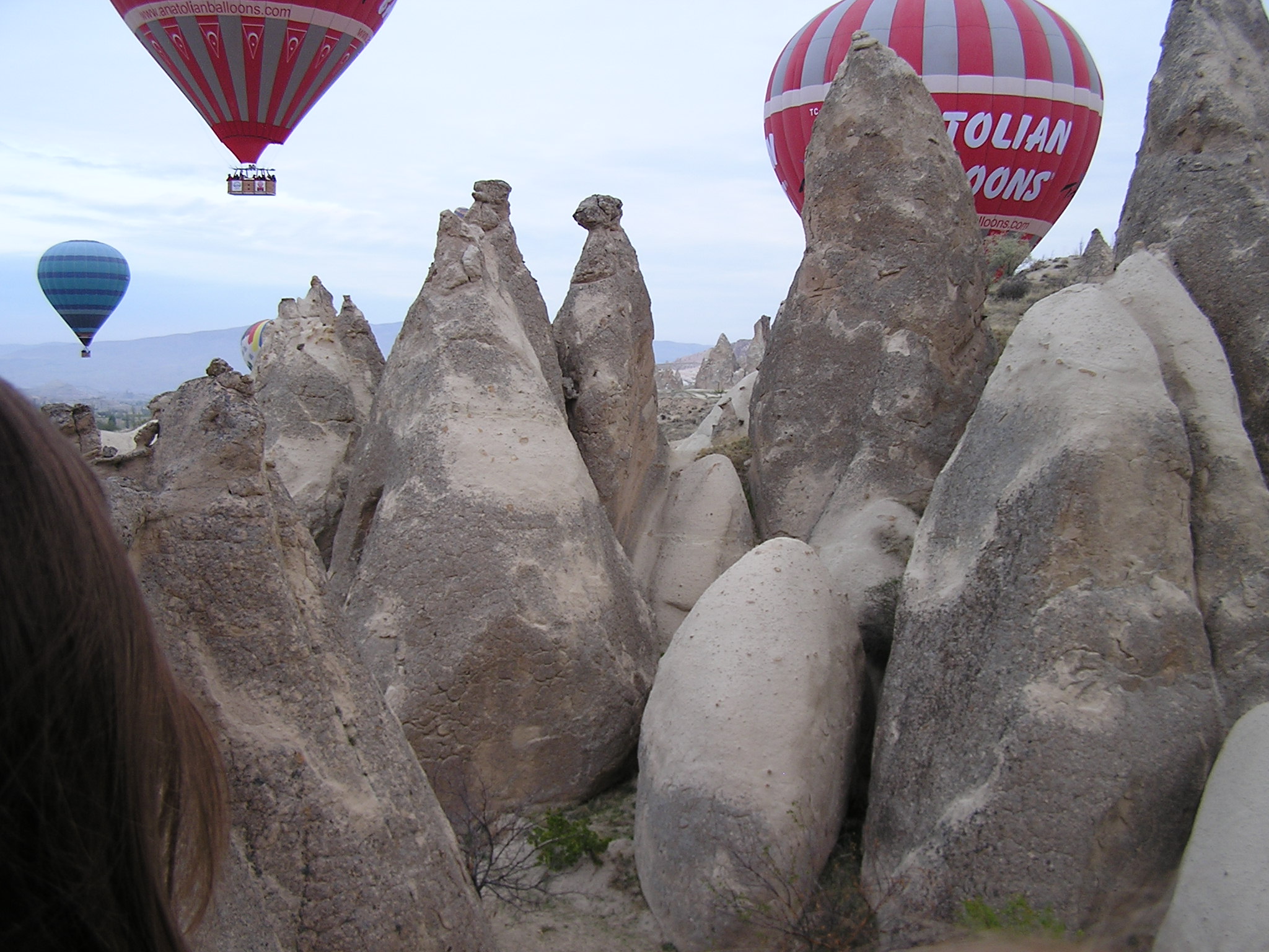 balloons in fairy chimneys.jpg