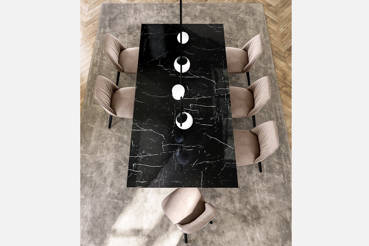 Eforma Plai dining table with marble top and black legs. Customizable dining table for modern dining room.