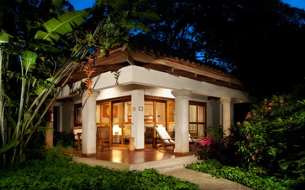 Bungalow 03.jpg