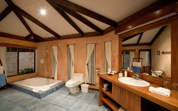 Bungalow 01.jpg
