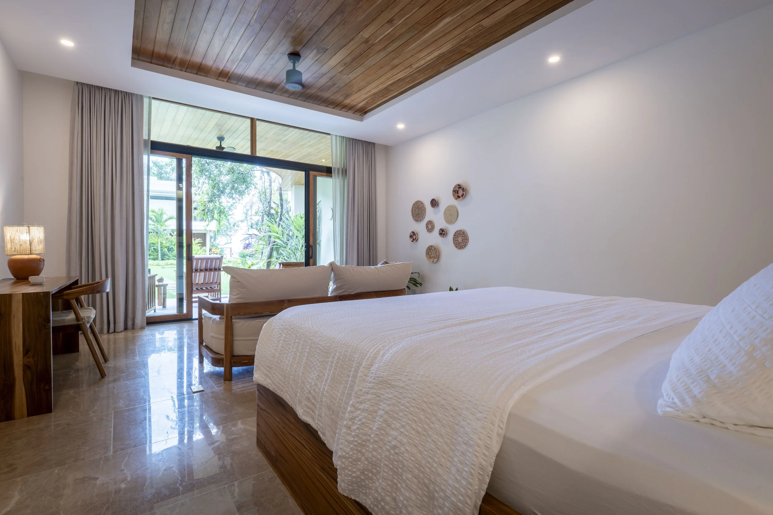 Comfort Suite Tarrace_3.jpg