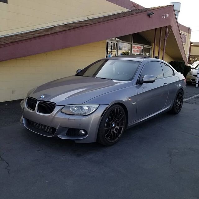 Is your steering wheel vibrating or does your steering feel loose? Time to replace worn out suspension components. Upgraded this 335i to E92 M3 control arms, we can do the same for you. Give us a call (714)714-5531.
.
.
.
 #E90 #E92 cleanaf #bimmer #