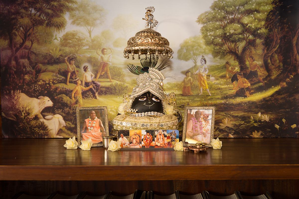 Altar3 copy.jpg
