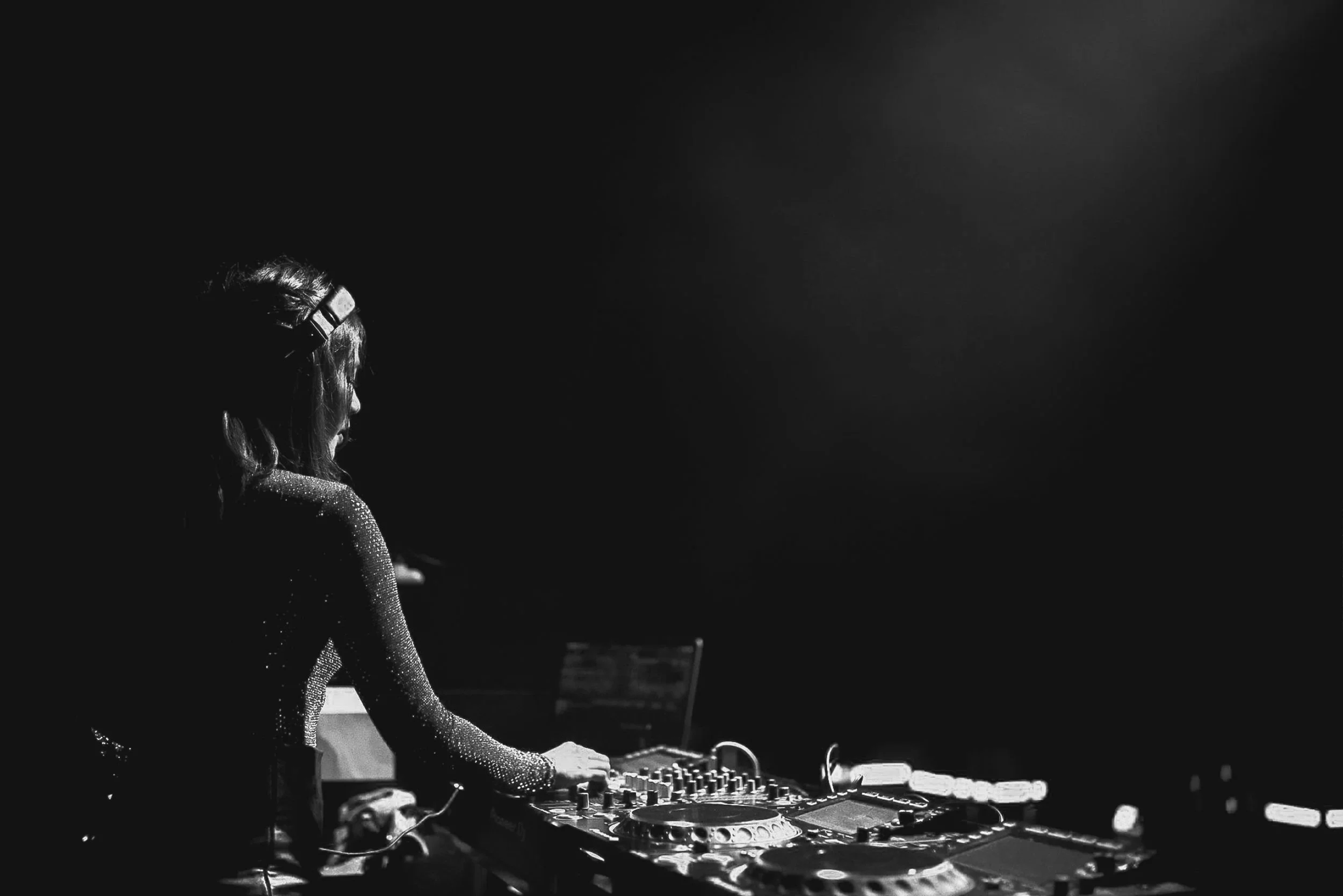 DJ Snow White Is Dropping 'Red Devil' With Support From Redman & The DJ Grid