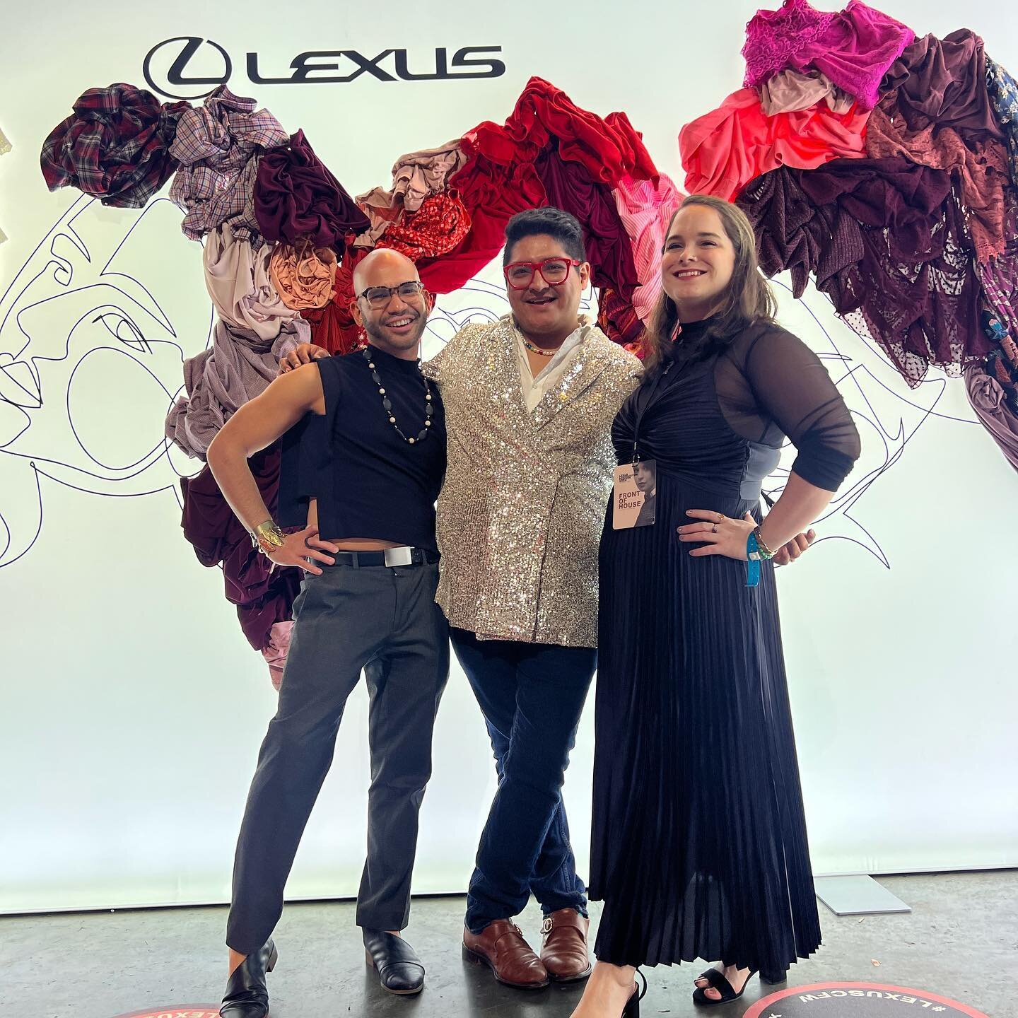Sustainability is always in style! ✨

Thank you @hendricklexuscharleston @chasfashweek for supporting our mission. Special thanks to everyone to donated to @closetcasethrift and helping us make this beautiful fashionable art background. 💜