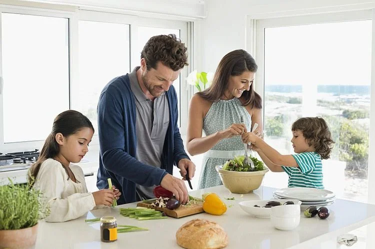 The Spruce Eats: The Best Meal Delivery Services for Families 