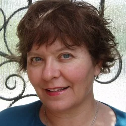 Eve Gaal