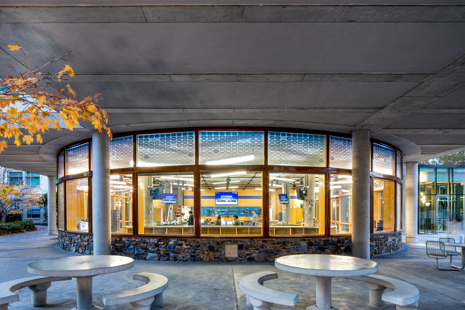 DESIGN POD: Duke University Pratt School of Engineering