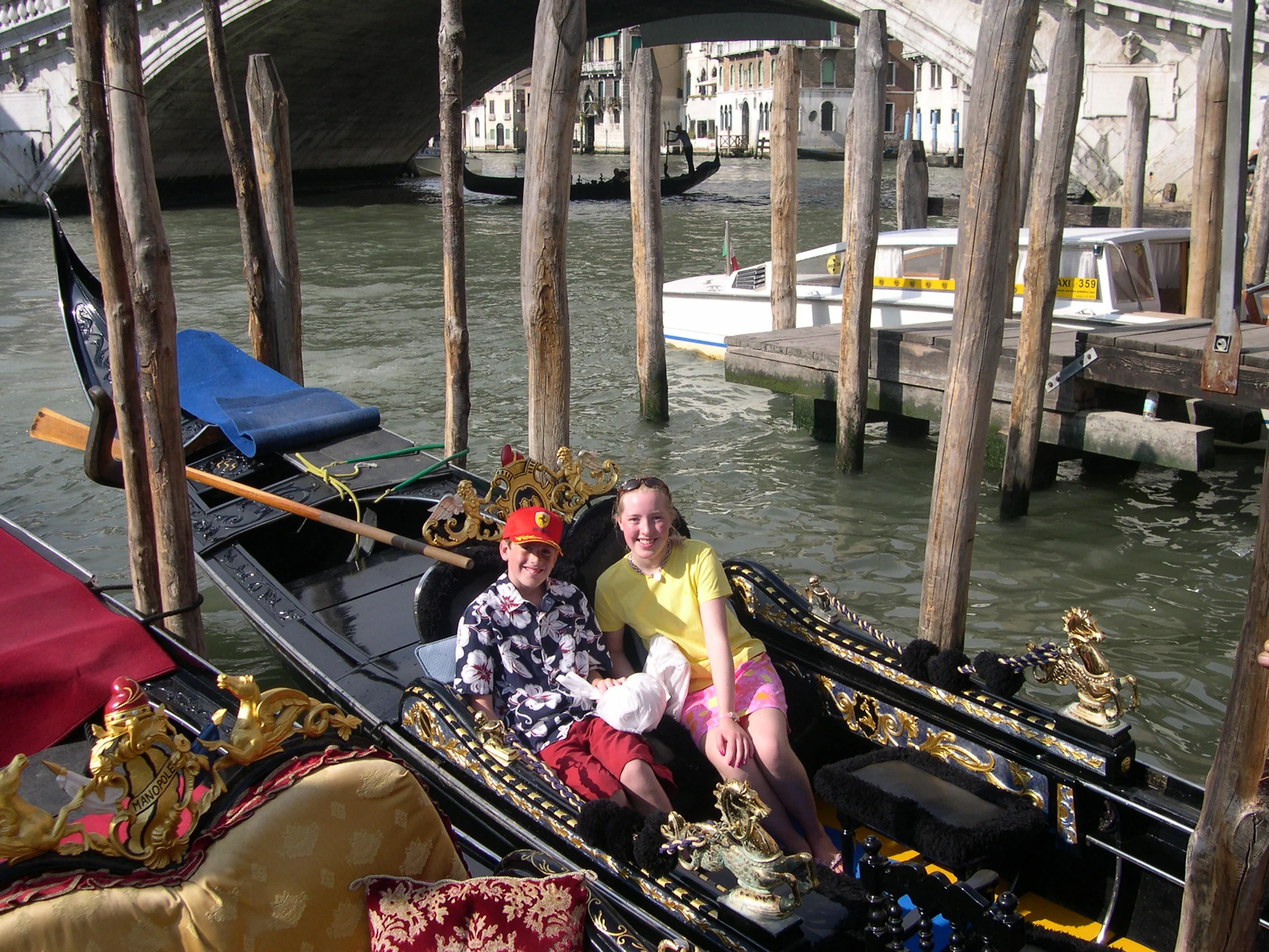 gondola.JPG