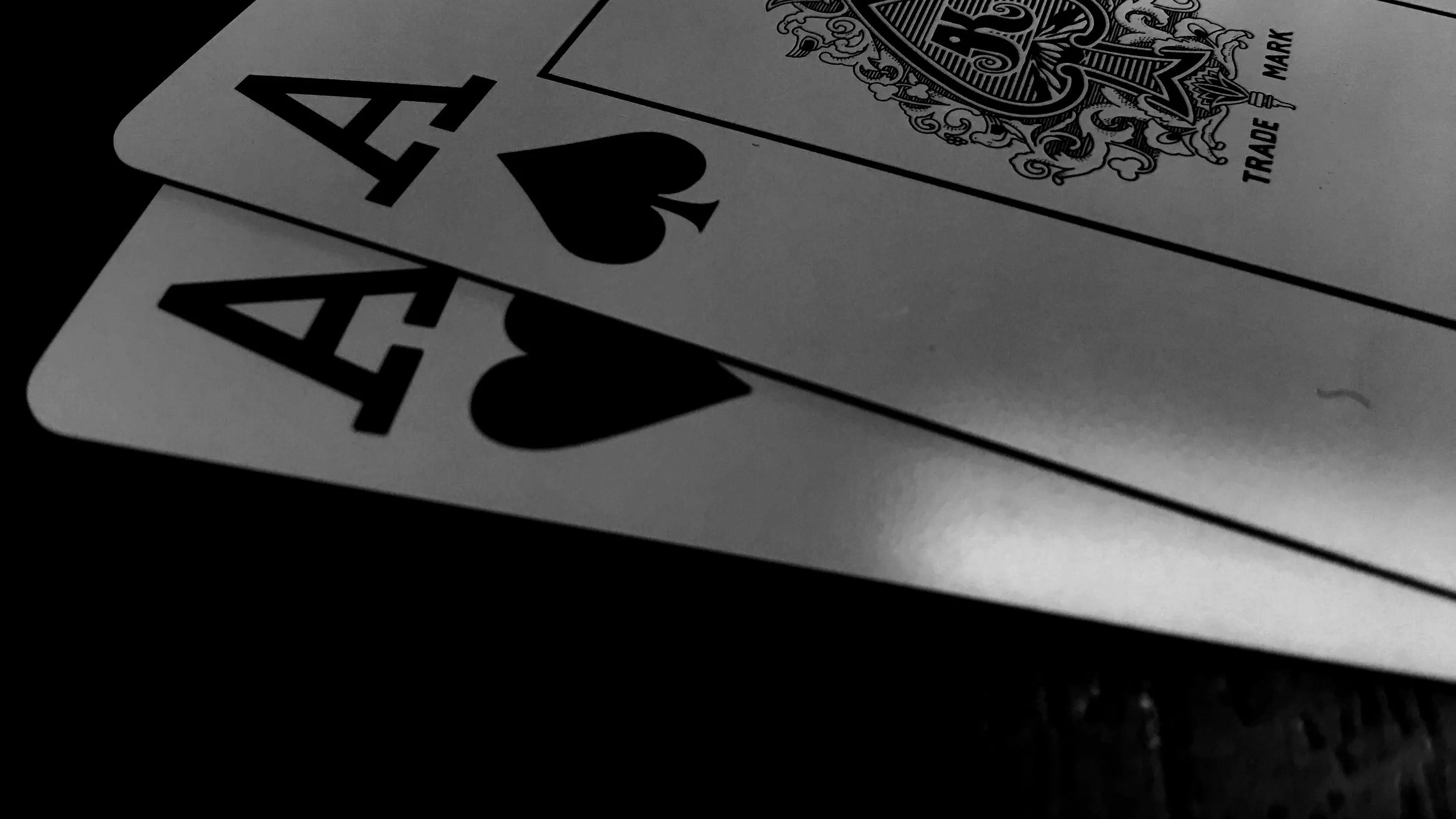 Aces%2BSide%2Bbw%2BDark.jpg
