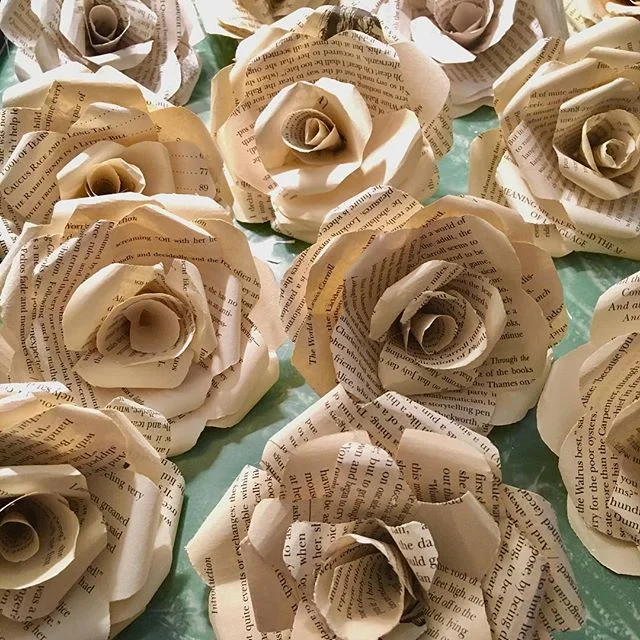Working hard on our upcoming production! Can you guess what book we used to make these paper roses? Follow for more updates! 
#tricornerproductions #film #femalefilmmakers #womenwednesday #aliceinwonderland #diy #art #arts #history #productiondesign 