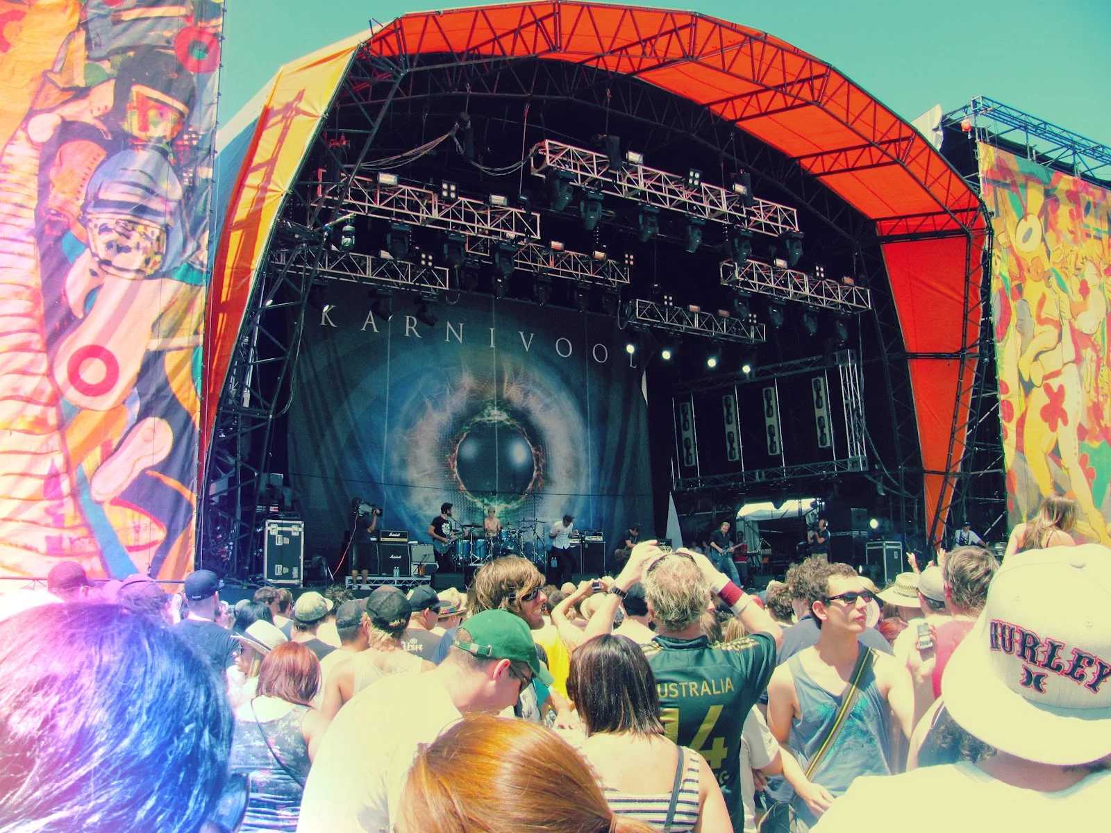 Big Day Out 2010 / 2011 — Threshold Design