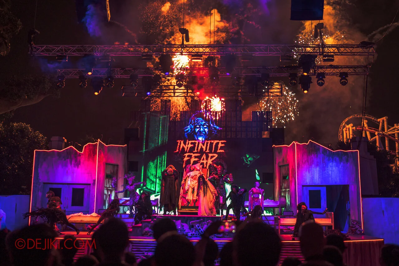 Halloween Horror Nights 8