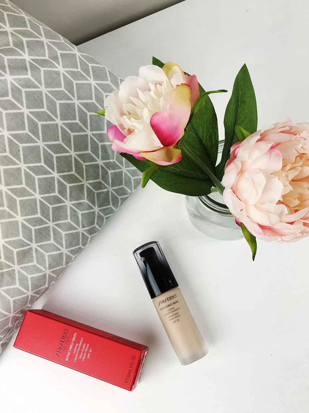 Shiseido-Synchro-Foundation.jpg