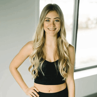 Alex Bartee @plantifulalex Originally from Ohio. Registered Yoga Teacher (RYT 200hr) designation through Thunderbolt Power Yoga in 2017. Along with teaching, she is a working actress and Holistic Health Coach.