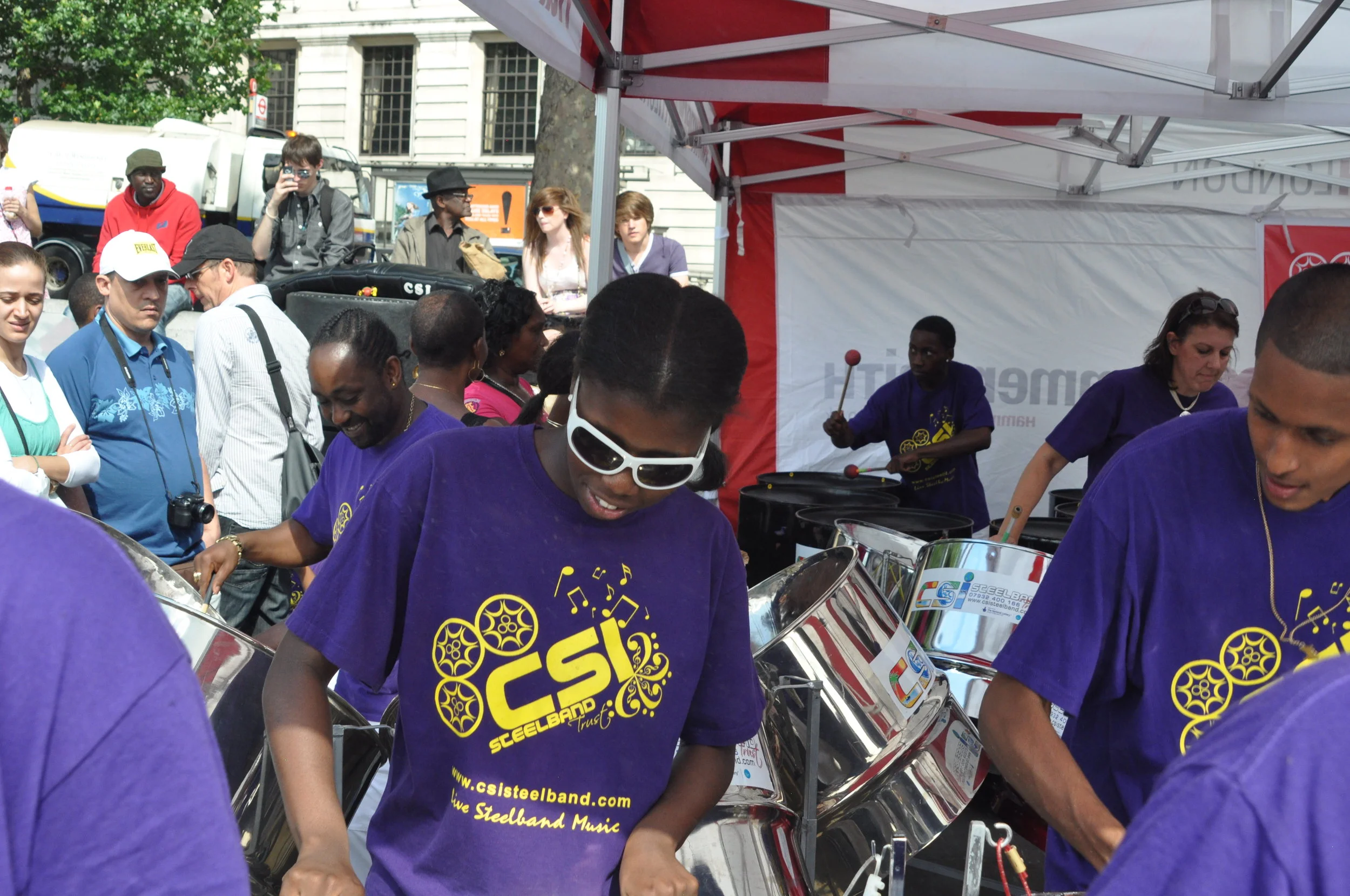 Trafalgar Square 2010 (42).JPG