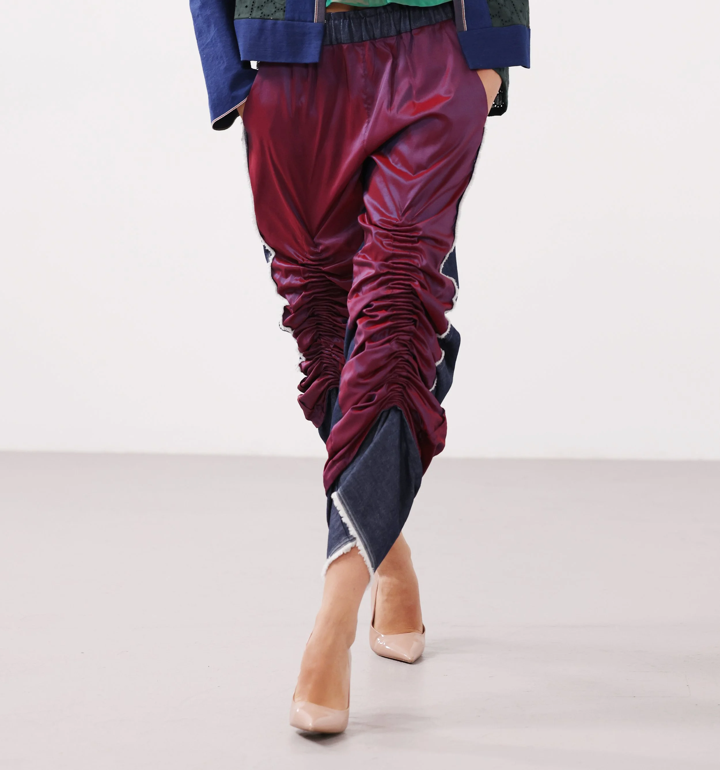 Orla+Langan+Gathered+trousers+002.png
