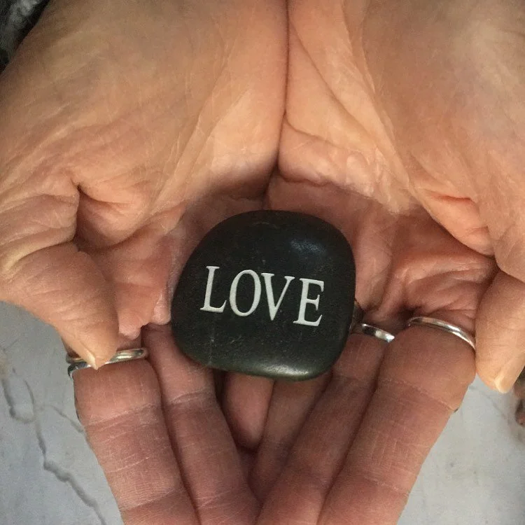 We are now entering a moment, a moment that could lead us to a unifying and transcendent experience. It could be a moment of the soul accompanied by an expression of its energy be it compassion, be it empathy, be it kindness, be it grace. Like Job (o