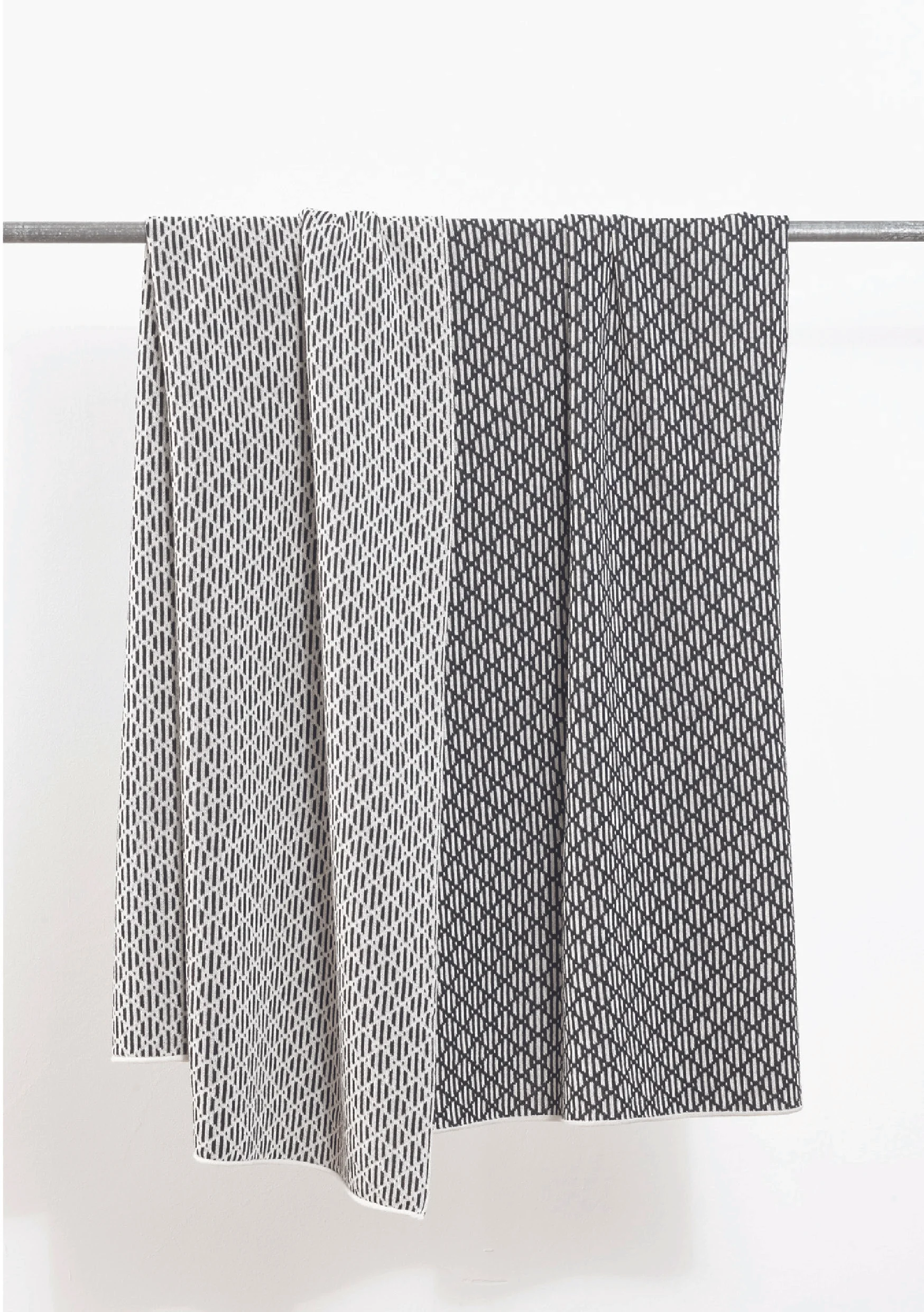 rudolf_throw_laxenburg_black_mark_glassner.jpg